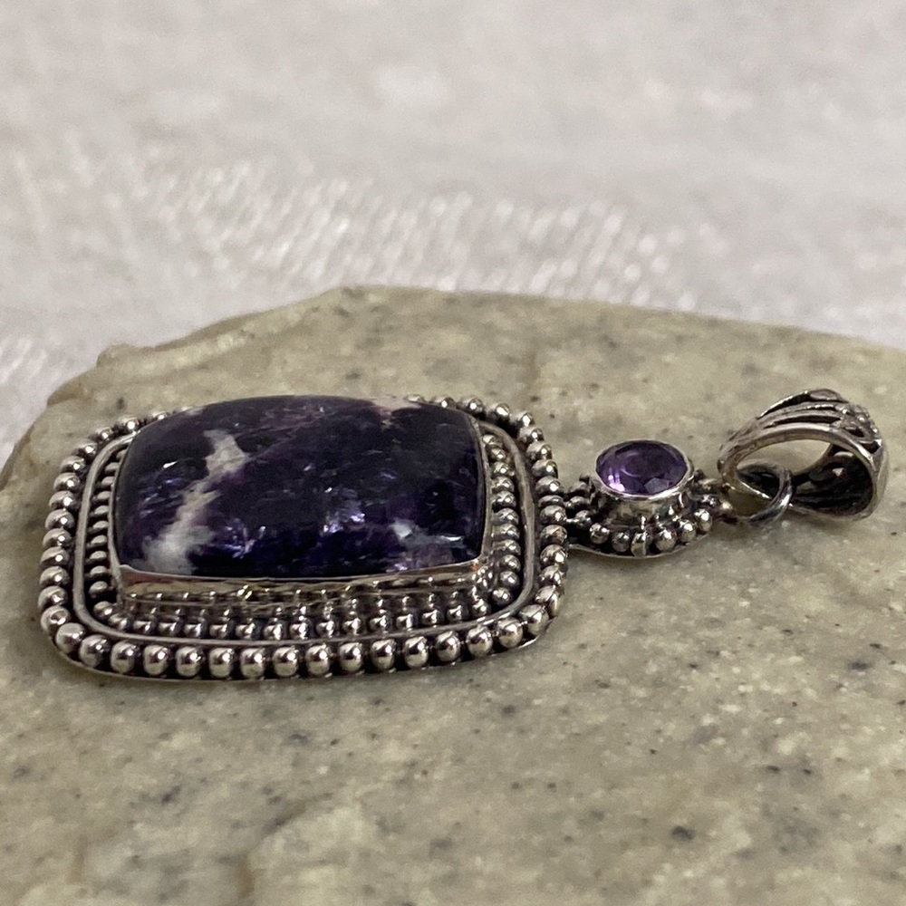 Sterling Silver Amethyst Pendant - Picture 5 of 11